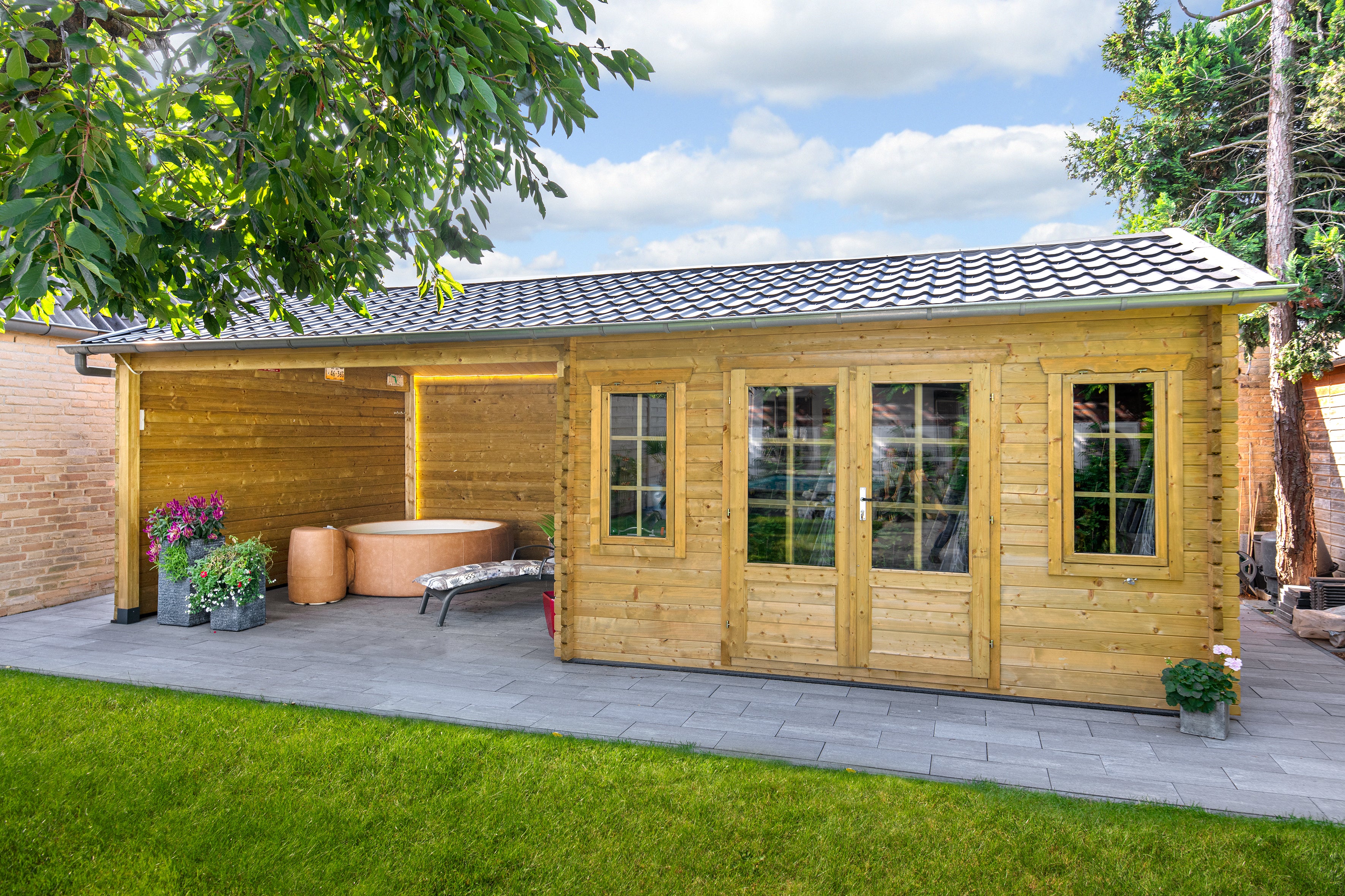 Blokhut - Tuinhuis Kwaspa | 44 mm | vuren groen geïmpregneerd