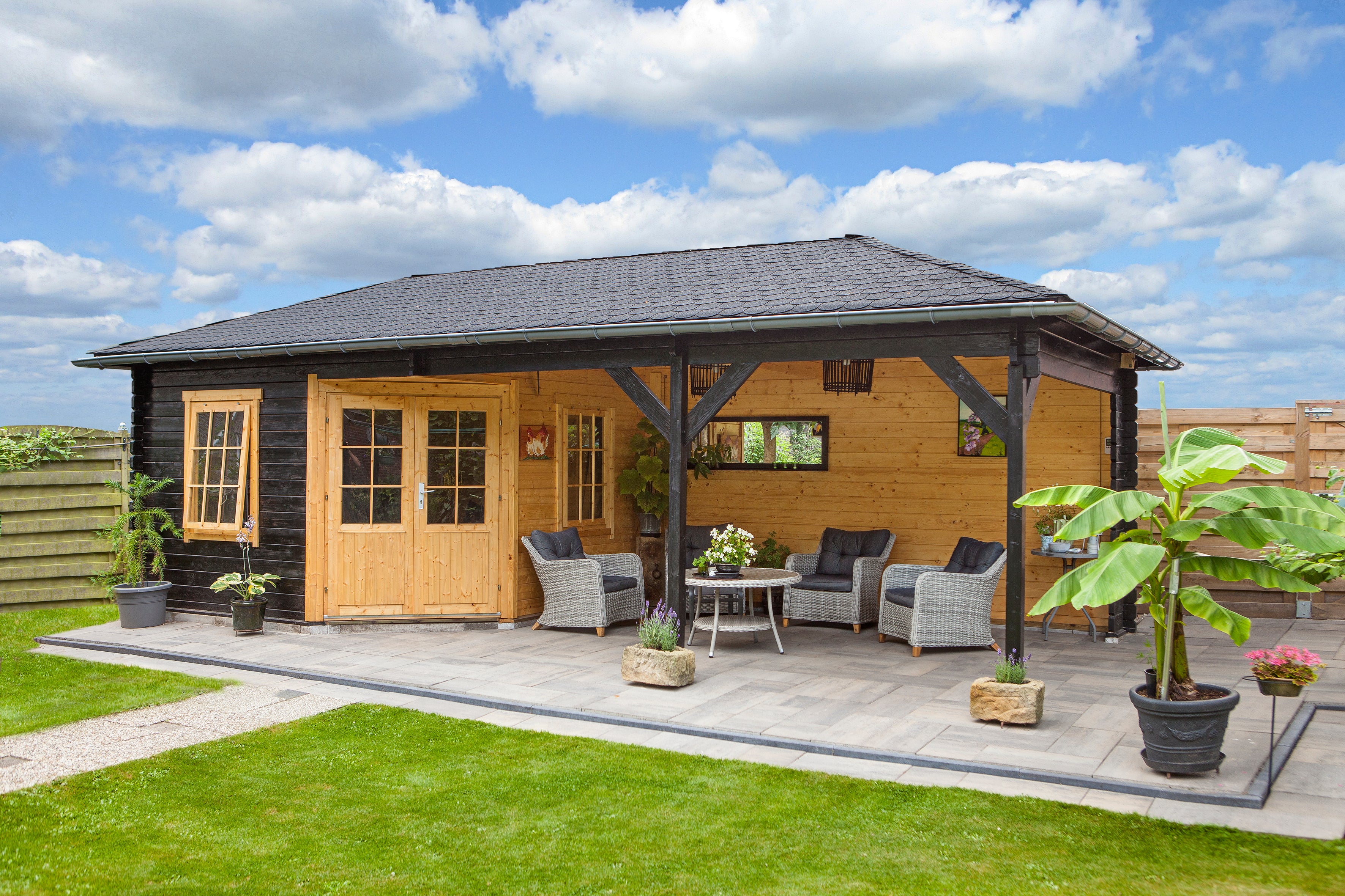 Blokhut - Tuinhuis Paiva | 44 mm | vuren Red Class Wood geïmpregneerd