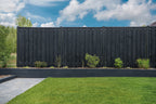 Tuinscherm Stuttgart, zwart gespoten vuren, RVS-geschroefd, 21-planks (19+2) 180 x 180 cm